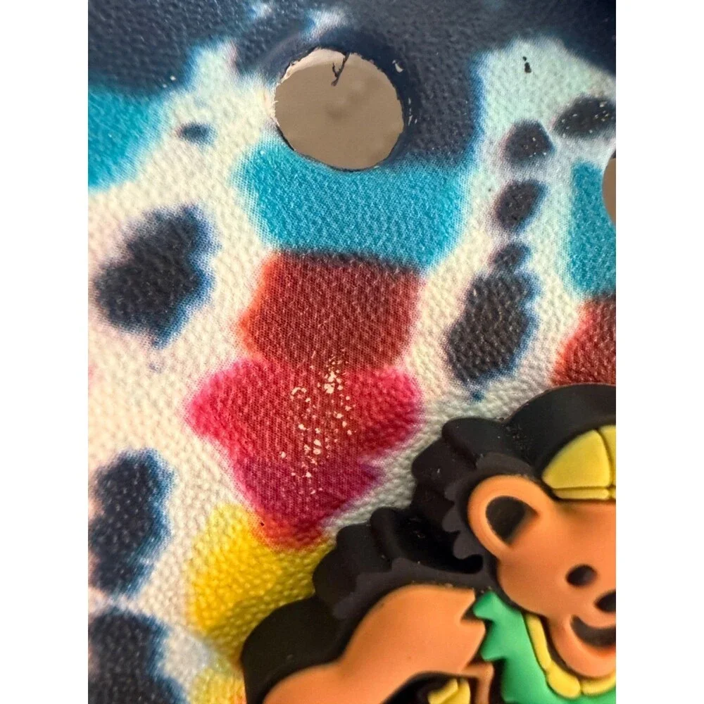 grateful dead tie dye clogs men's 9 women's 11 chinatown market jibbitz by crocs